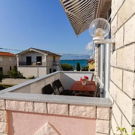 Sandy Beach Apartments Nin Exterior photo
